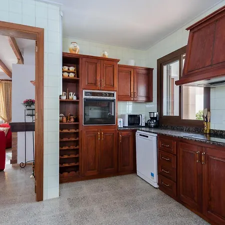 Semesterbostad Yourhouse Xavier